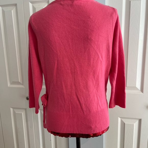 Sweaters - Picture 3 of 4